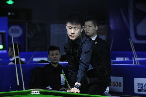 比赛进入胶 比赛进入胶