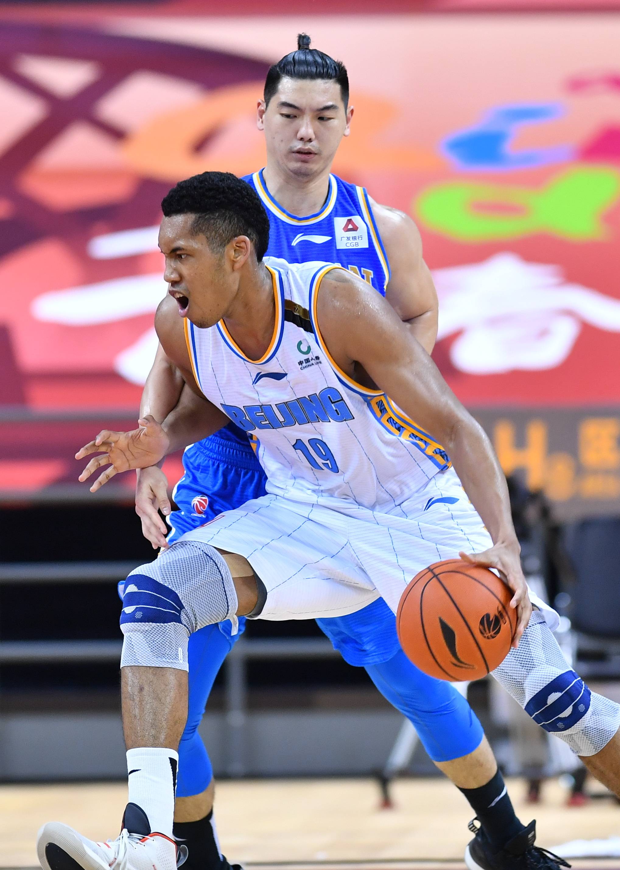 来依赖于拉 来依赖于拉