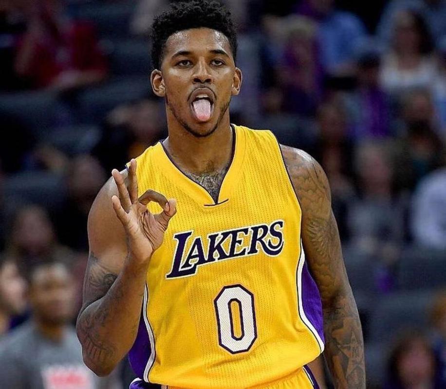 护与定位球 护与定位球